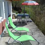 Viola Apartment *